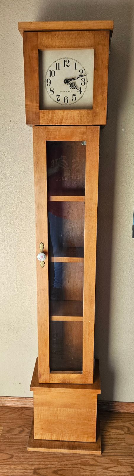 Clock w/ Display Shelves